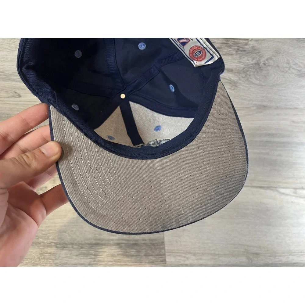 Vtg Logo 7 North Carolina UNC Tar Heels Snapback Hat‎ Cap Adult OSFM Embroidered